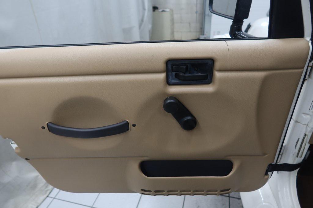 used 1999 Jeep Wrangler car, priced at $13,420