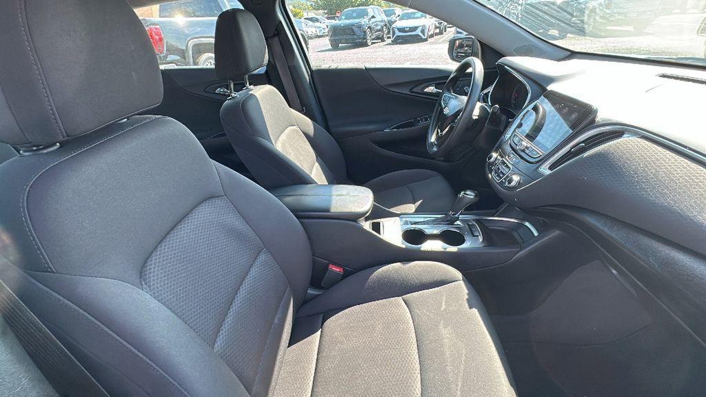 used 2020 Chevrolet Malibu car, priced at $10,488