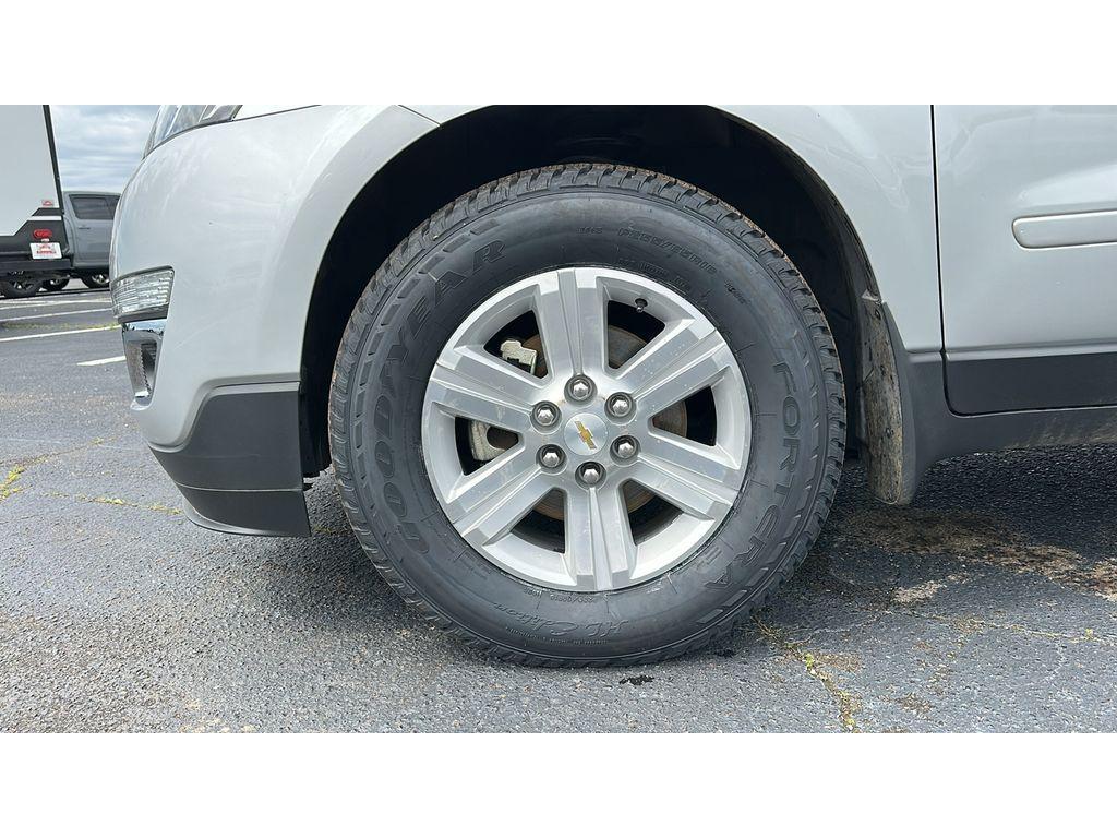used 2013 Chevrolet Traverse car, priced at $9,989