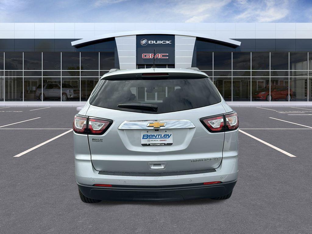 used 2013 Chevrolet Traverse car, priced at $9,989