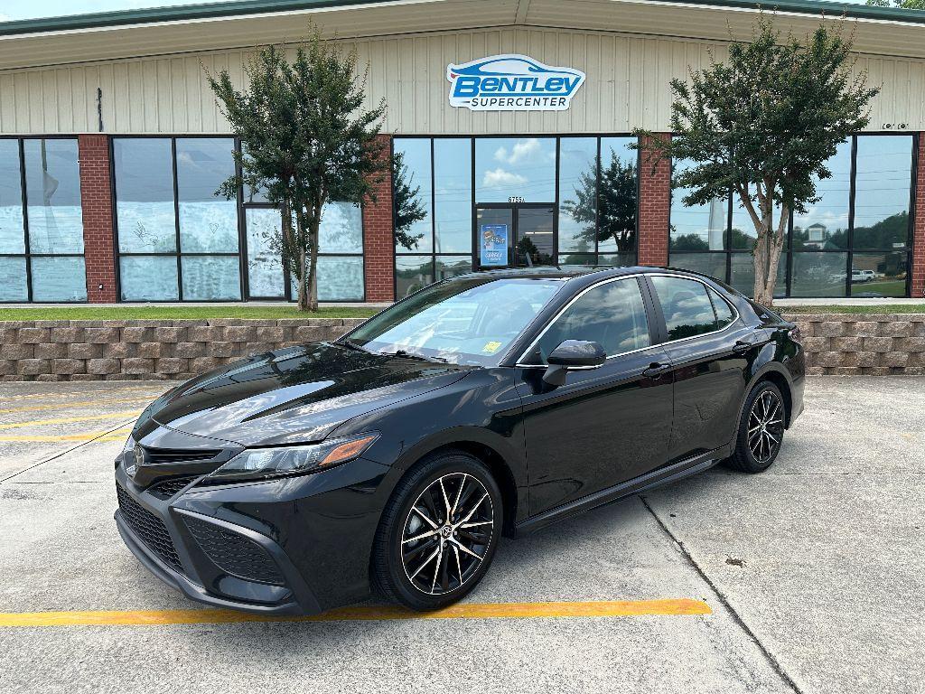 used 2023 Toyota Camry car, priced at $26,998