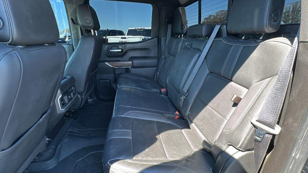 used 2021 Chevrolet Silverado 1500 car, priced at $33,588