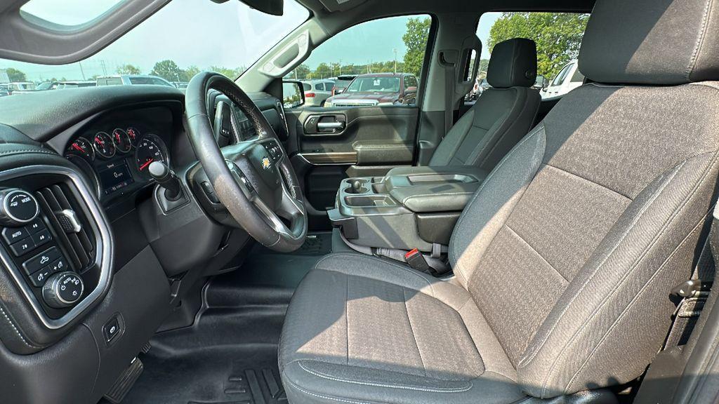 used 2021 Chevrolet Silverado 1500 car, priced at $29,239