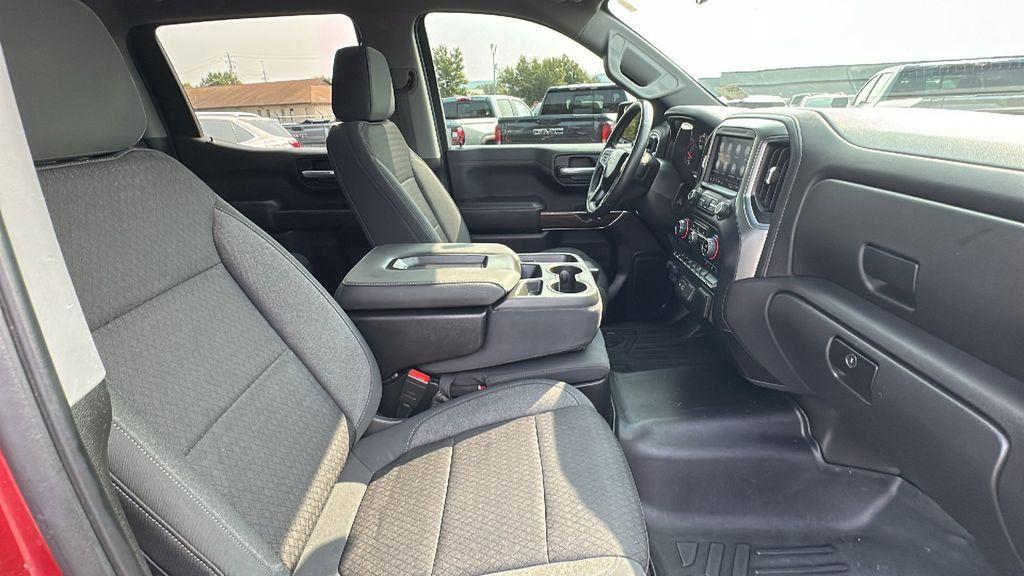 used 2021 Chevrolet Silverado 1500 car, priced at $29,239