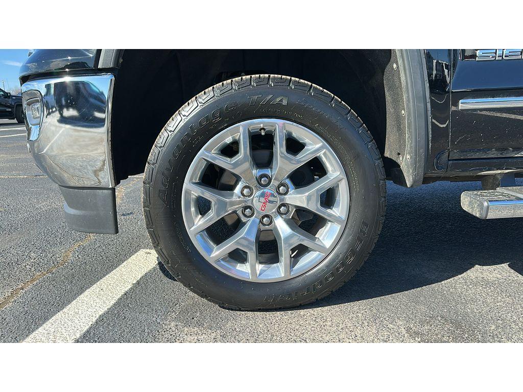 used 2018 GMC Sierra 1500 car, priced at $33,909