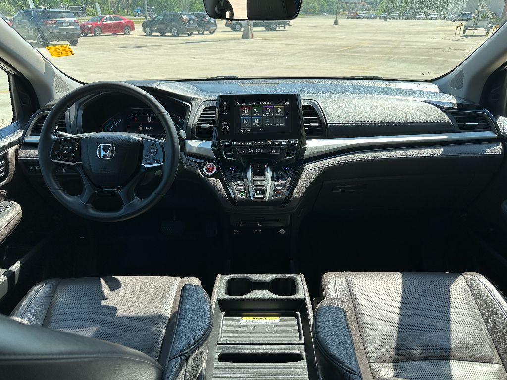 used 2018 Honda Odyssey car, priced at $24,289