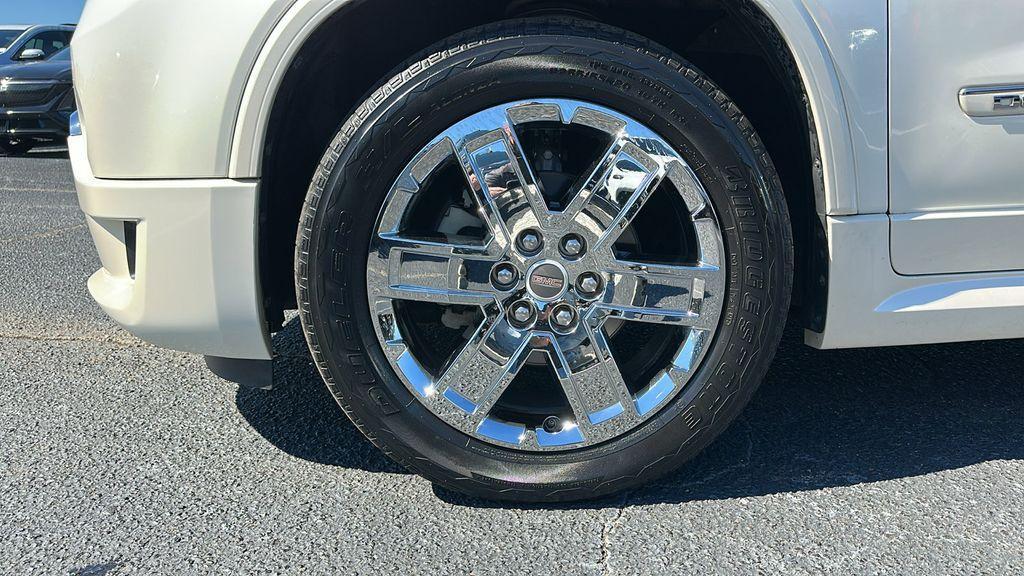 used 2012 GMC Acadia car, priced at $9,688