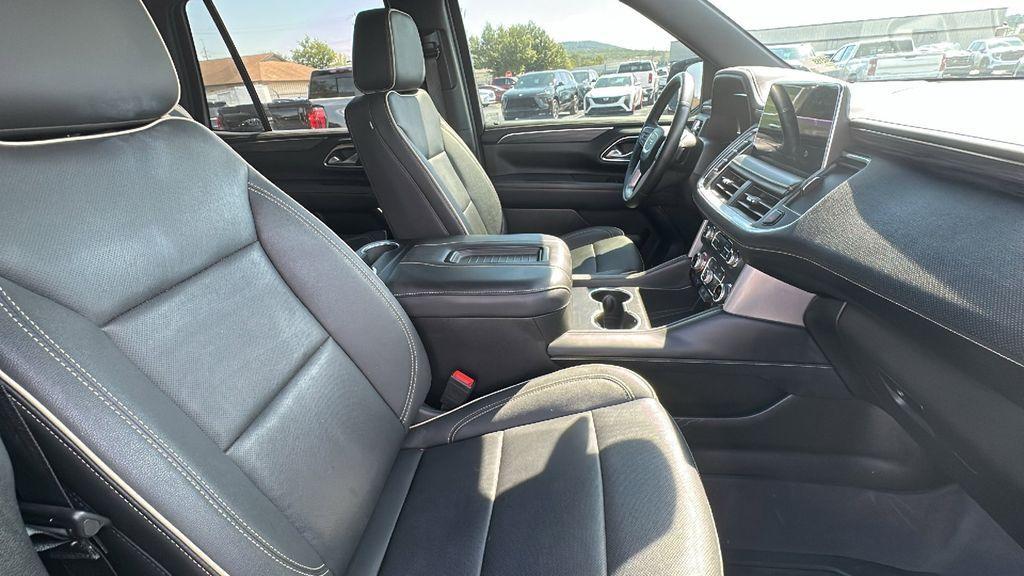 used 2024 GMC Yukon car, priced at $64,139
