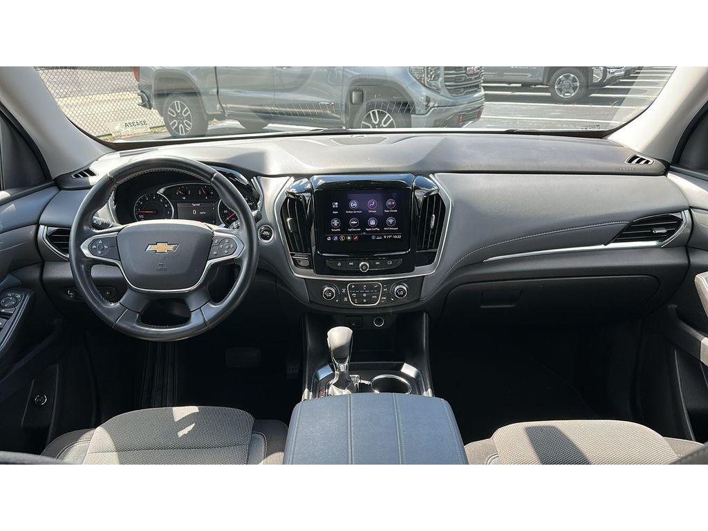 used 2021 Chevrolet Traverse car, priced at $28,281