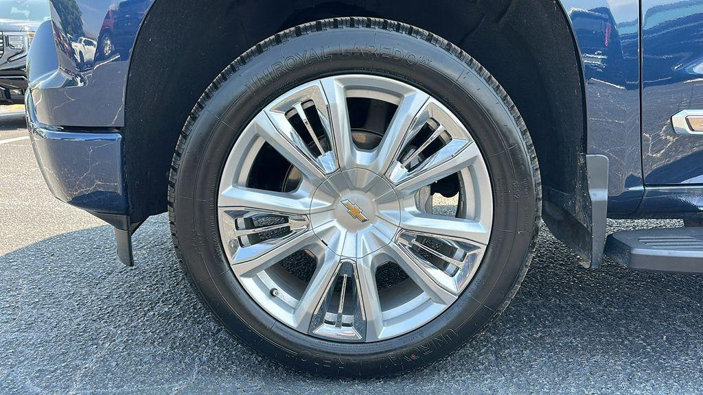 used 2022 Chevrolet Silverado 1500 car, priced at $47,700