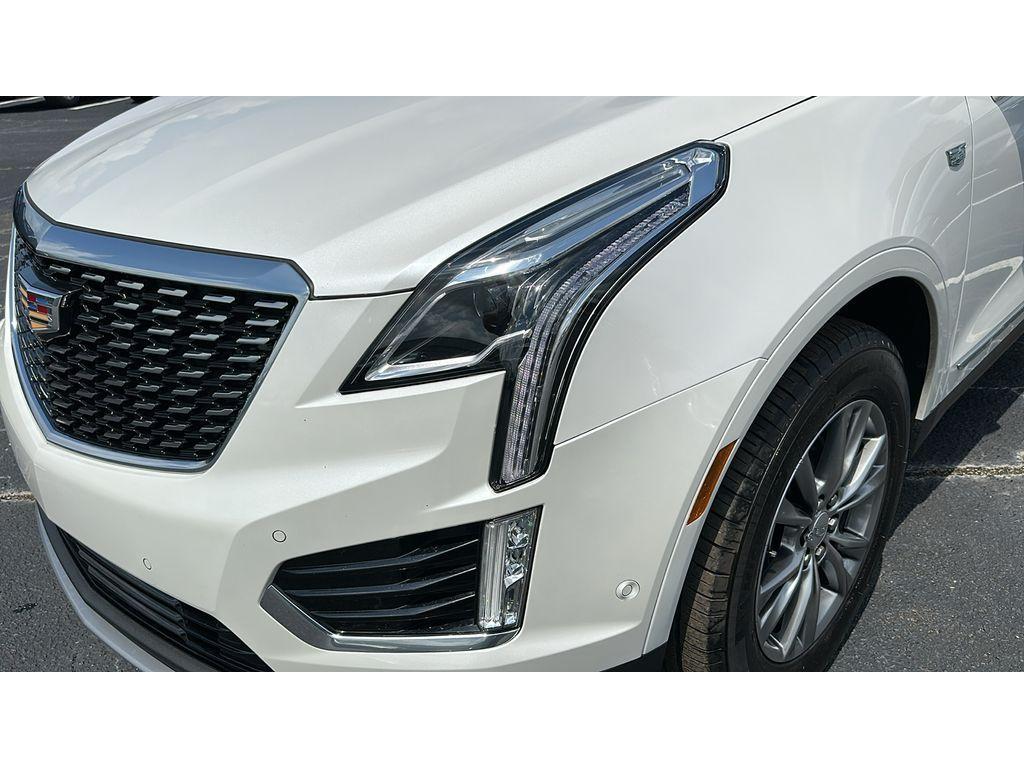 used 2023 Cadillac XT5 car, priced at $37,111