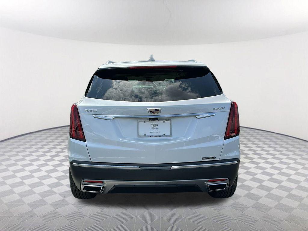 used 2023 Cadillac XT5 car, priced at $37,111