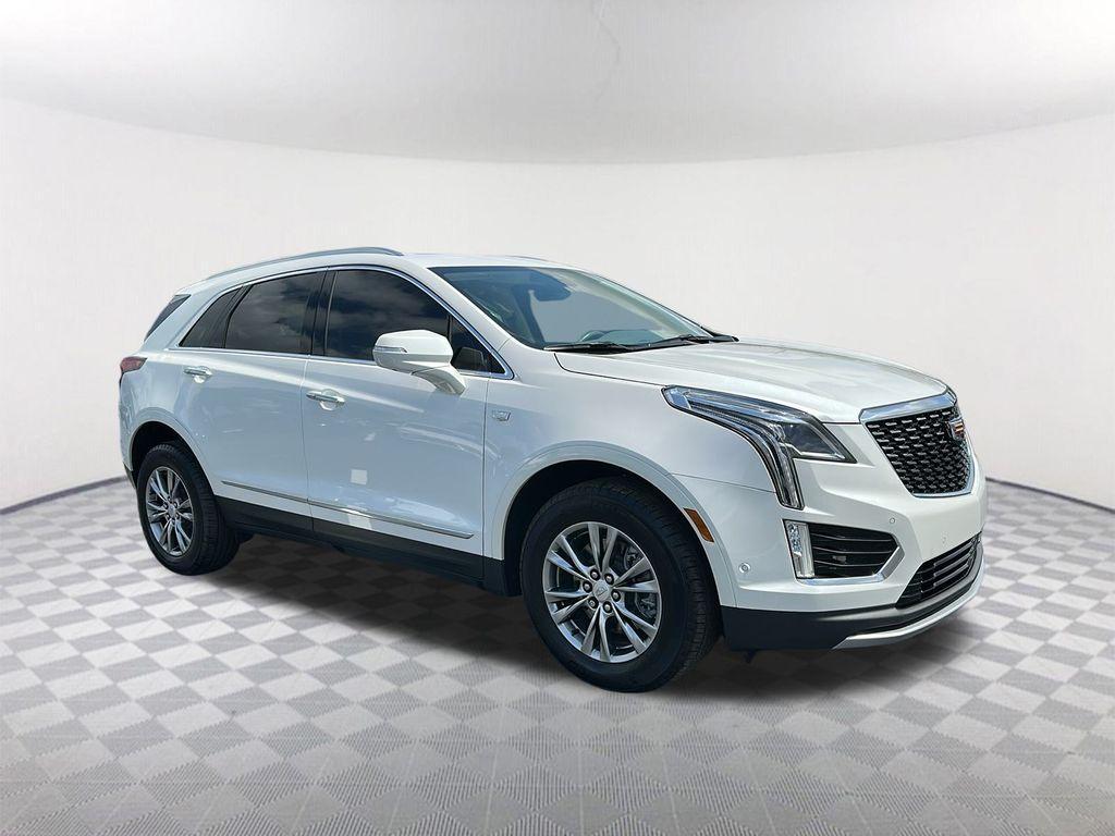 used 2023 Cadillac XT5 car, priced at $37,111