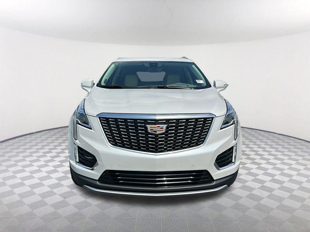 used 2023 Cadillac XT5 car, priced at $37,111