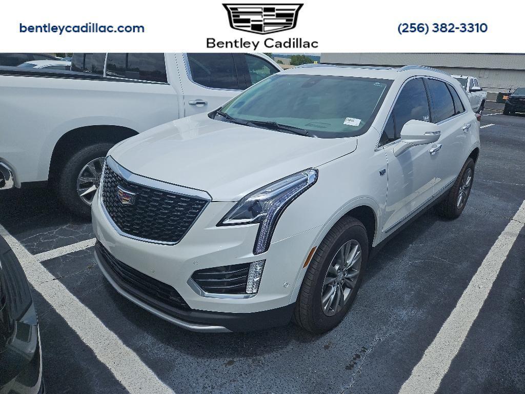 used 2023 Cadillac XT5 car, priced at $37,111