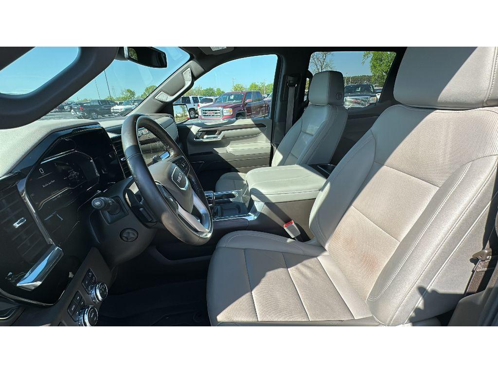 used 2024 GMC Sierra 1500 car, priced at $51,989