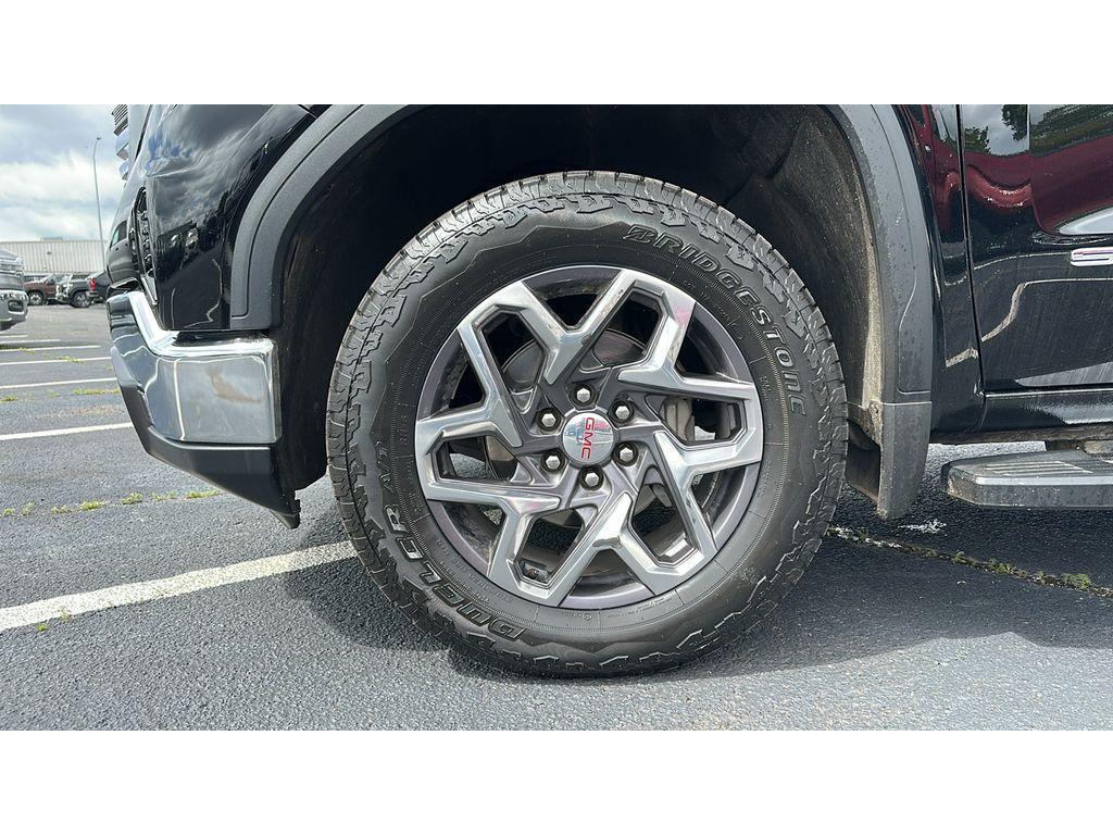 used 2024 GMC Sierra 1500 car, priced at $55,805