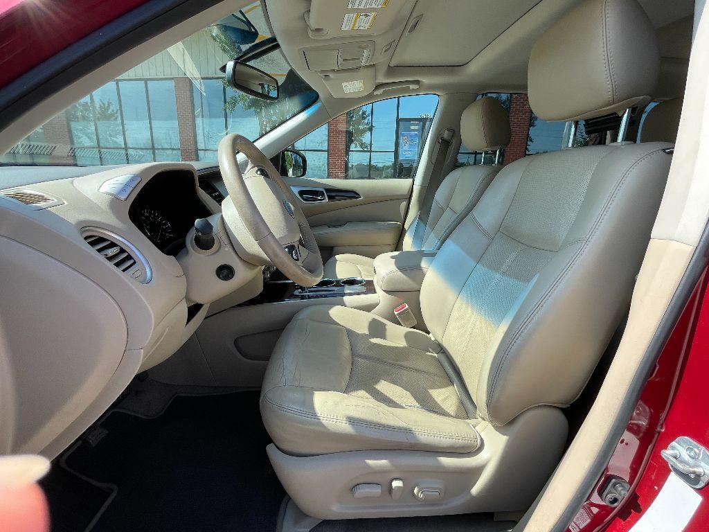 used 2015 Nissan Pathfinder car, priced at $7,371