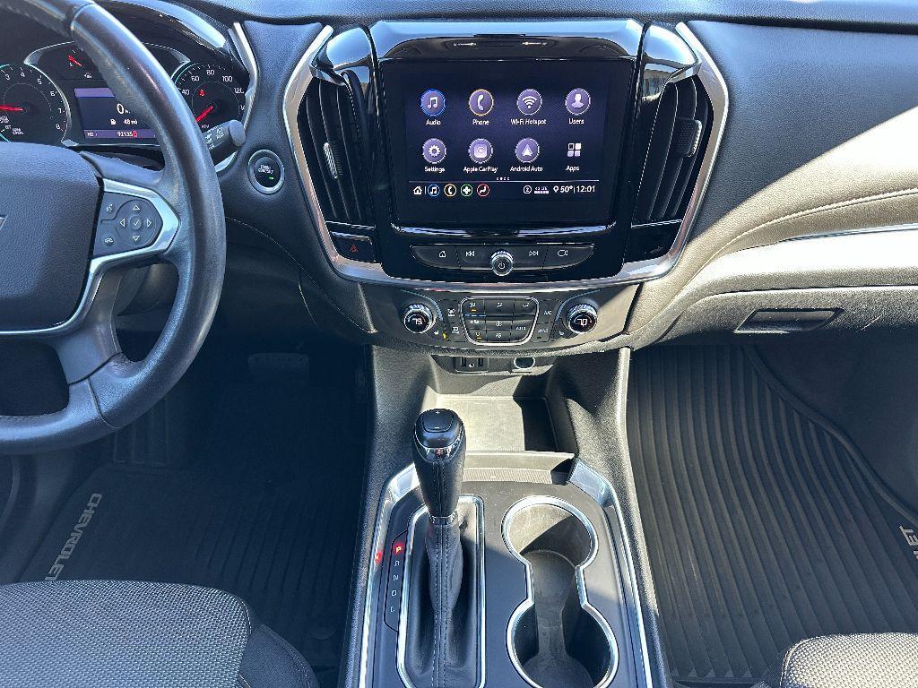 used 2020 Chevrolet Traverse car, priced at $19,233
