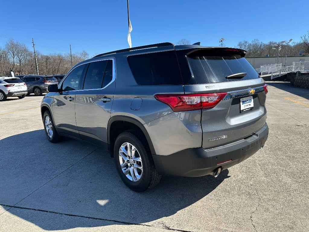 used 2020 Chevrolet Traverse car, priced at $19,233