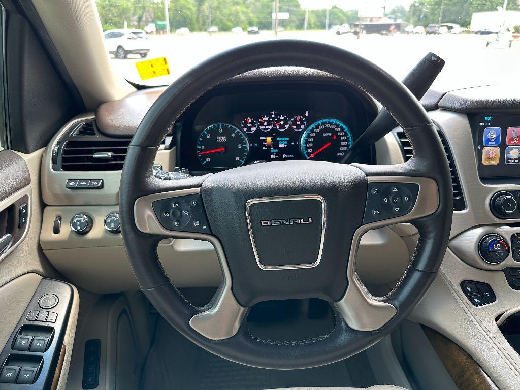 used 2017 GMC Yukon car, priced at $30,211