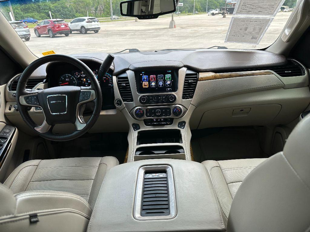 used 2017 GMC Yukon car, priced at $30,211