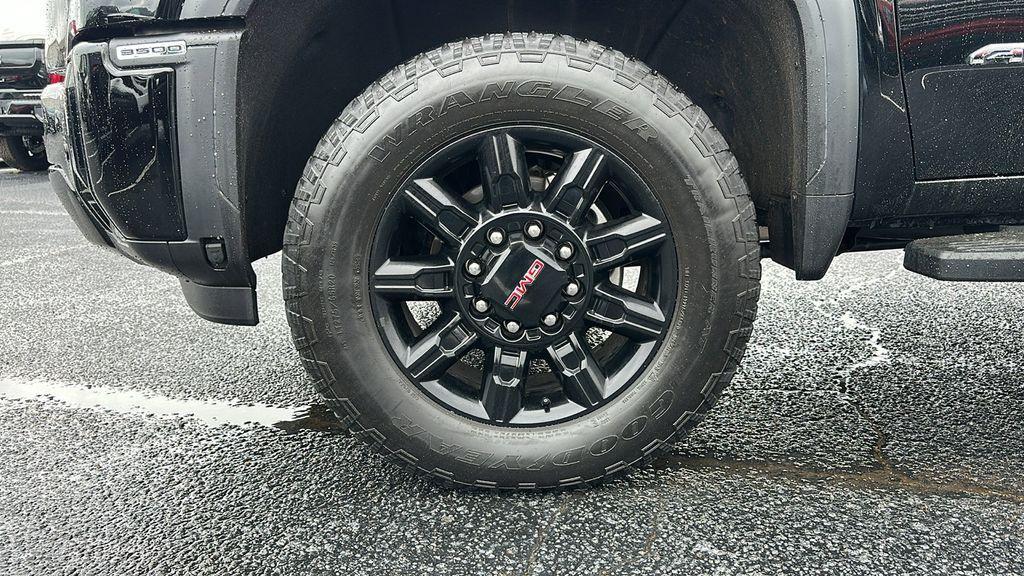 used 2025 GMC Sierra 3500 car, priced at $78,989