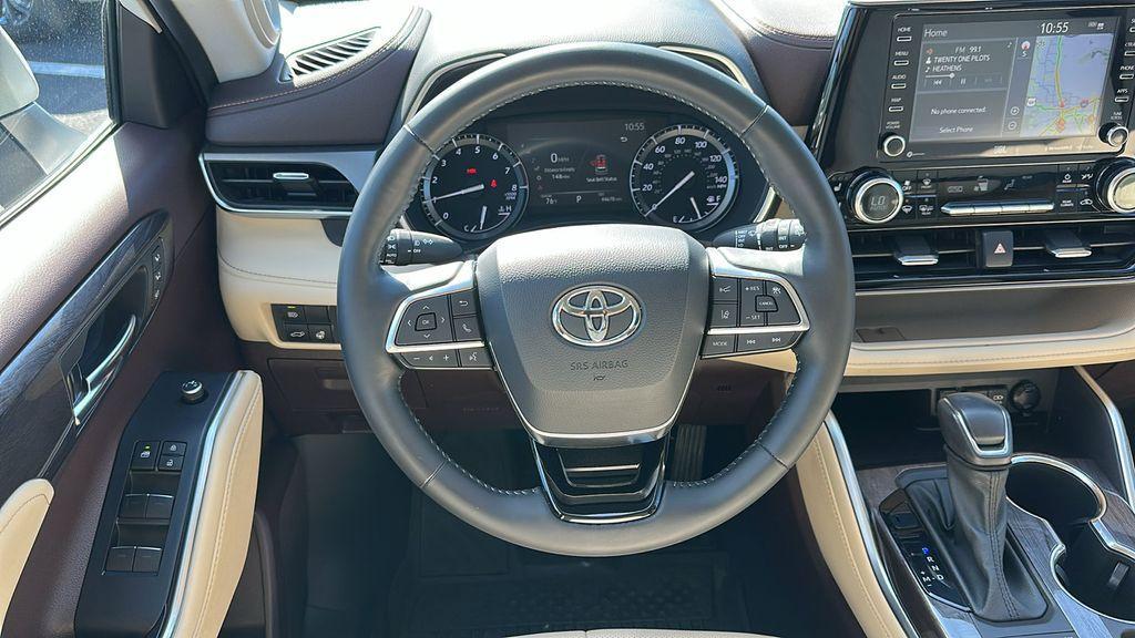 used 2021 Toyota Highlander car, priced at $36,239