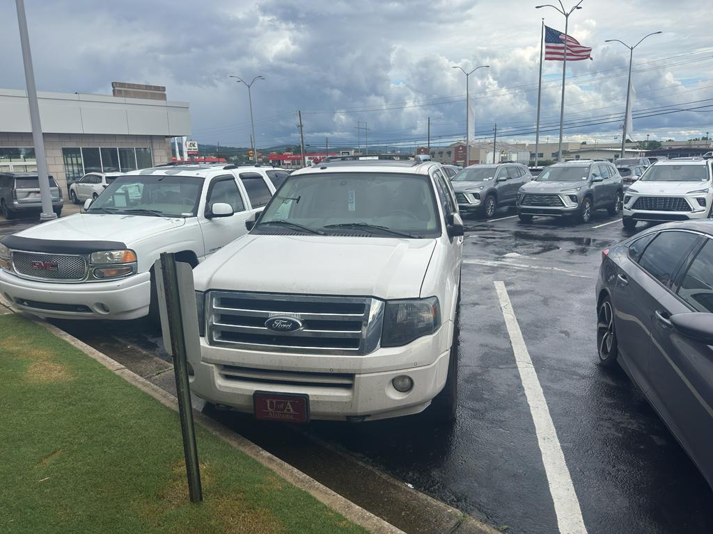 used 2014 Ford Expedition car, priced at $8,487