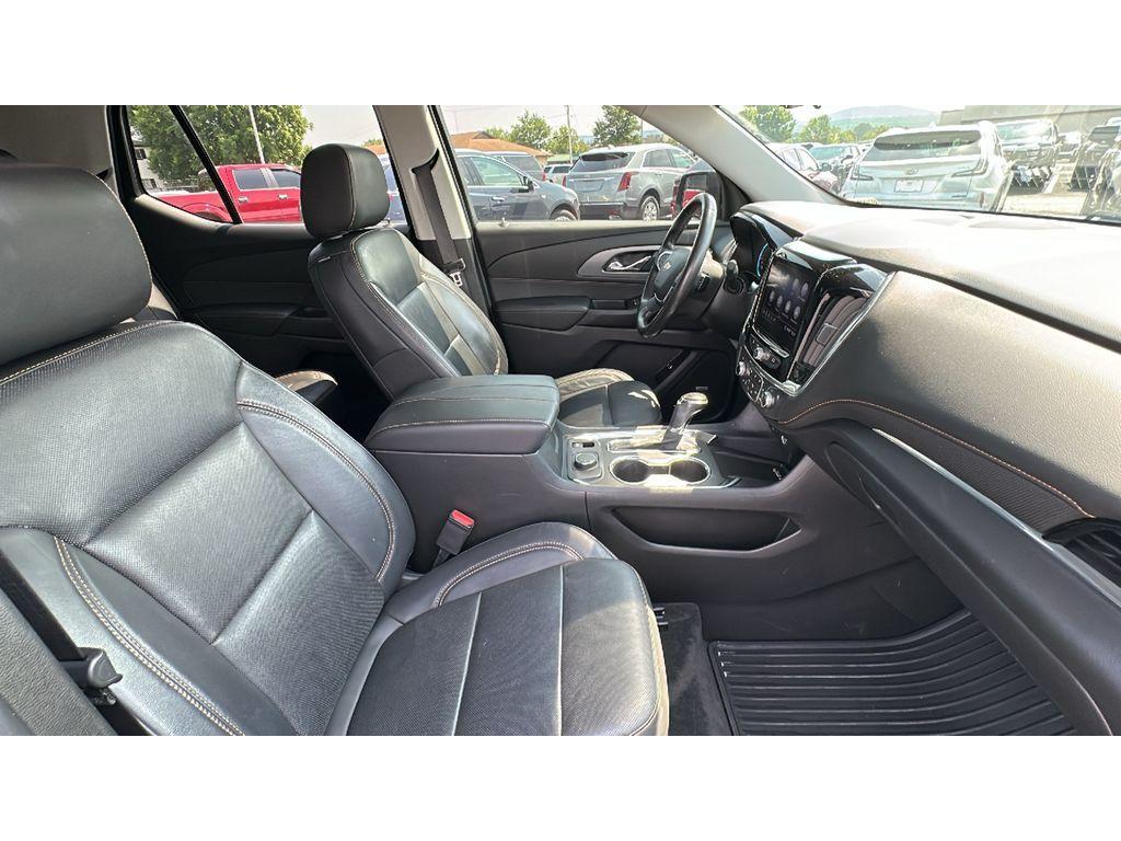 used 2020 Chevrolet Traverse car, priced at $25,439