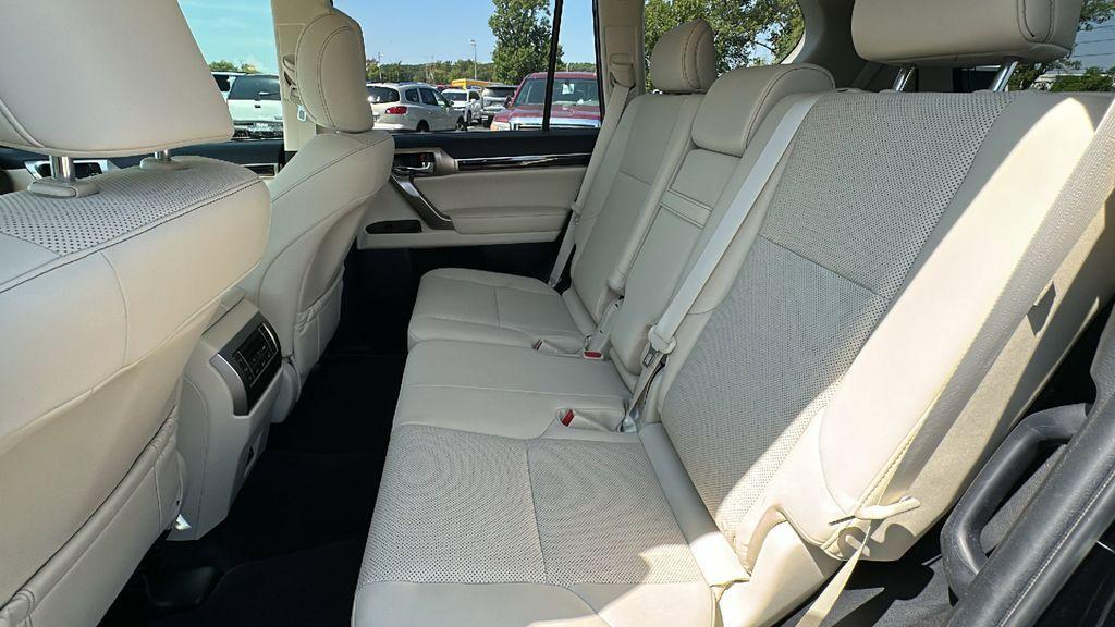 used 2020 Lexus GX 460 car, priced at $33,968