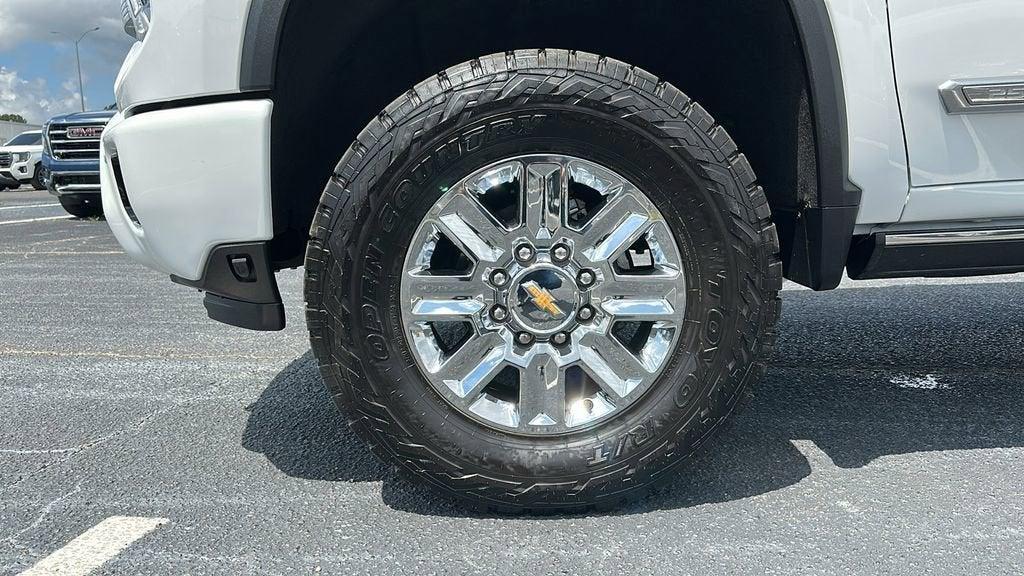 used 2024 Chevrolet Silverado 2500 car, priced at $73,239