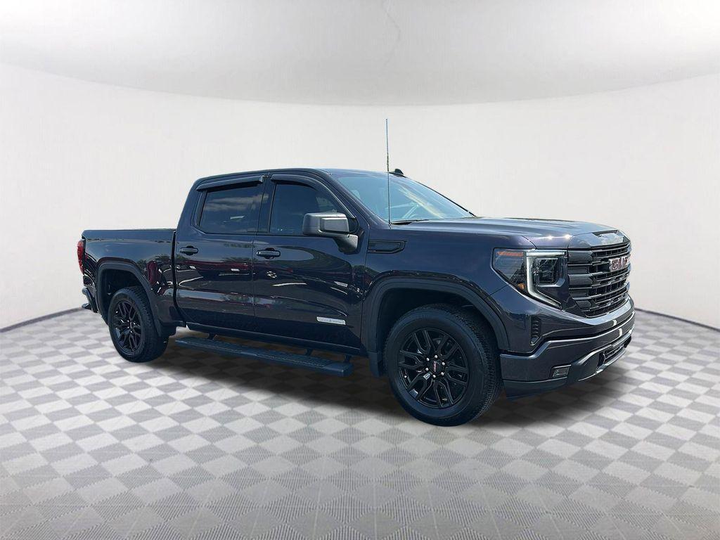 used 2024 GMC Sierra 1500 car, priced at $39,900