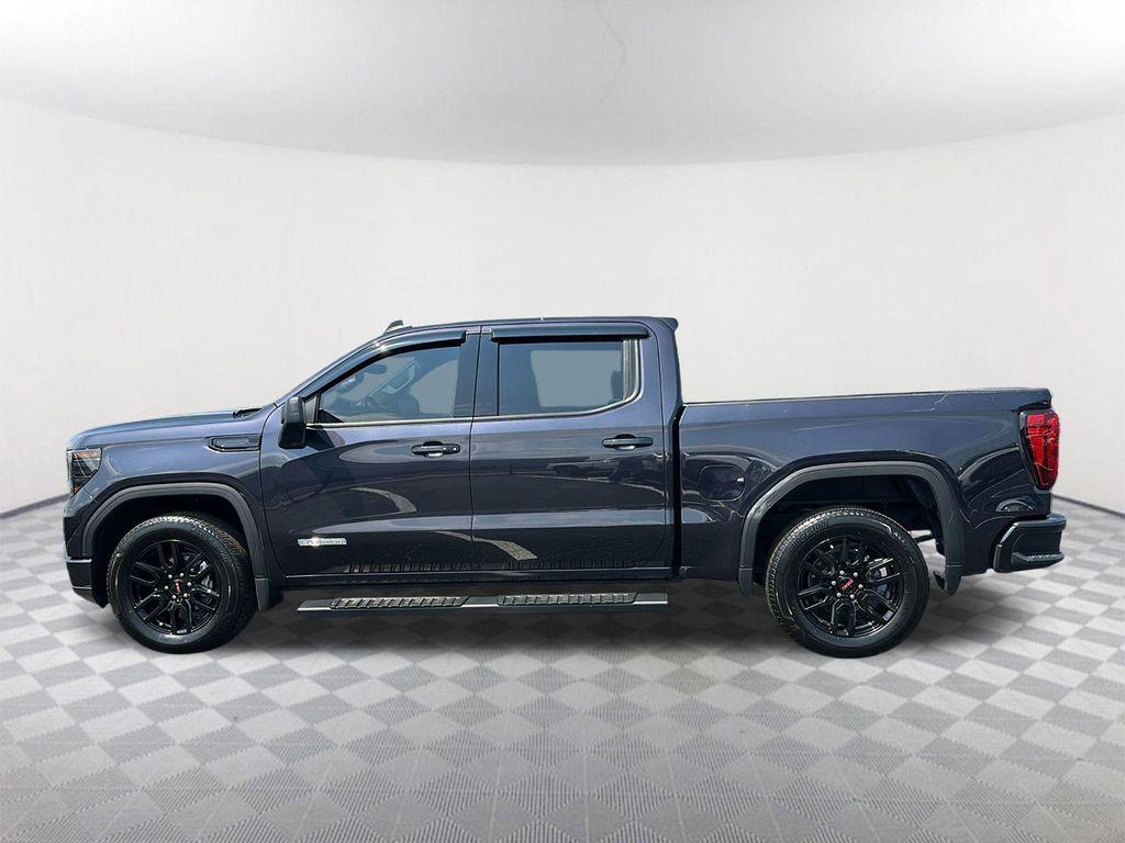 used 2024 GMC Sierra 1500 car, priced at $39,900