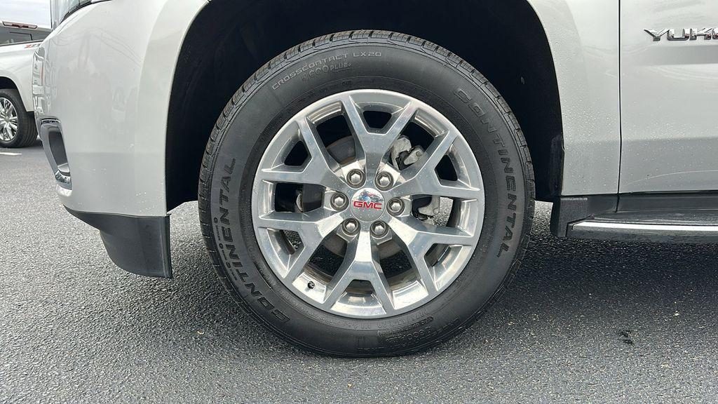 used 2017 GMC Yukon XL car, priced at $19,998