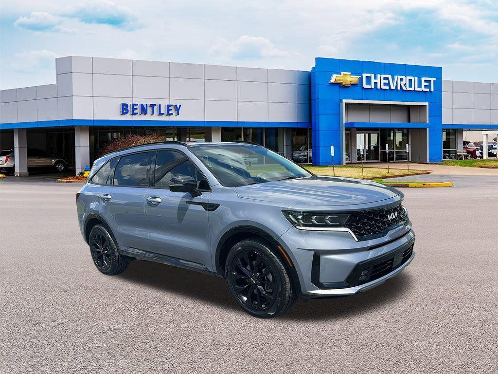 used 2023 Kia Sorento car, priced at $30,444