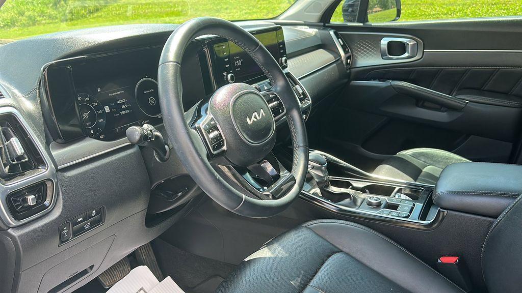 used 2023 Kia Sorento car, priced at $30,444