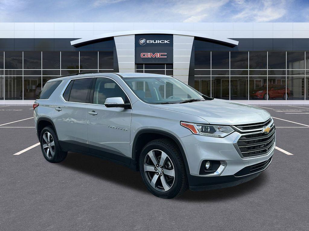 used 2020 Chevrolet Traverse car, priced at $26,898