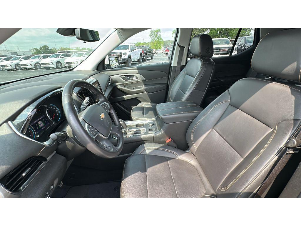 used 2020 Chevrolet Traverse car, priced at $26,898