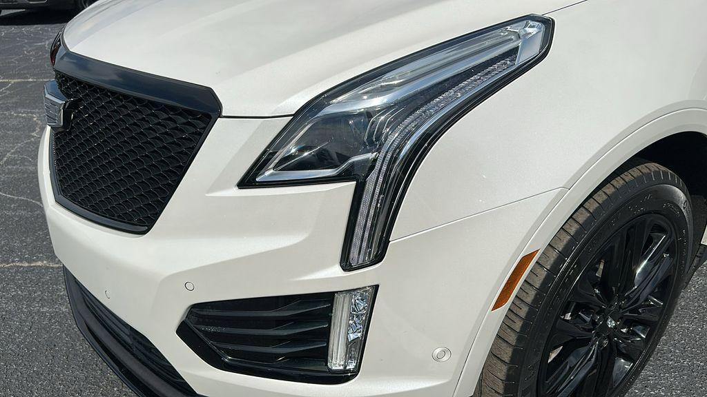used 2021 Cadillac XT5 car, priced at $35,459