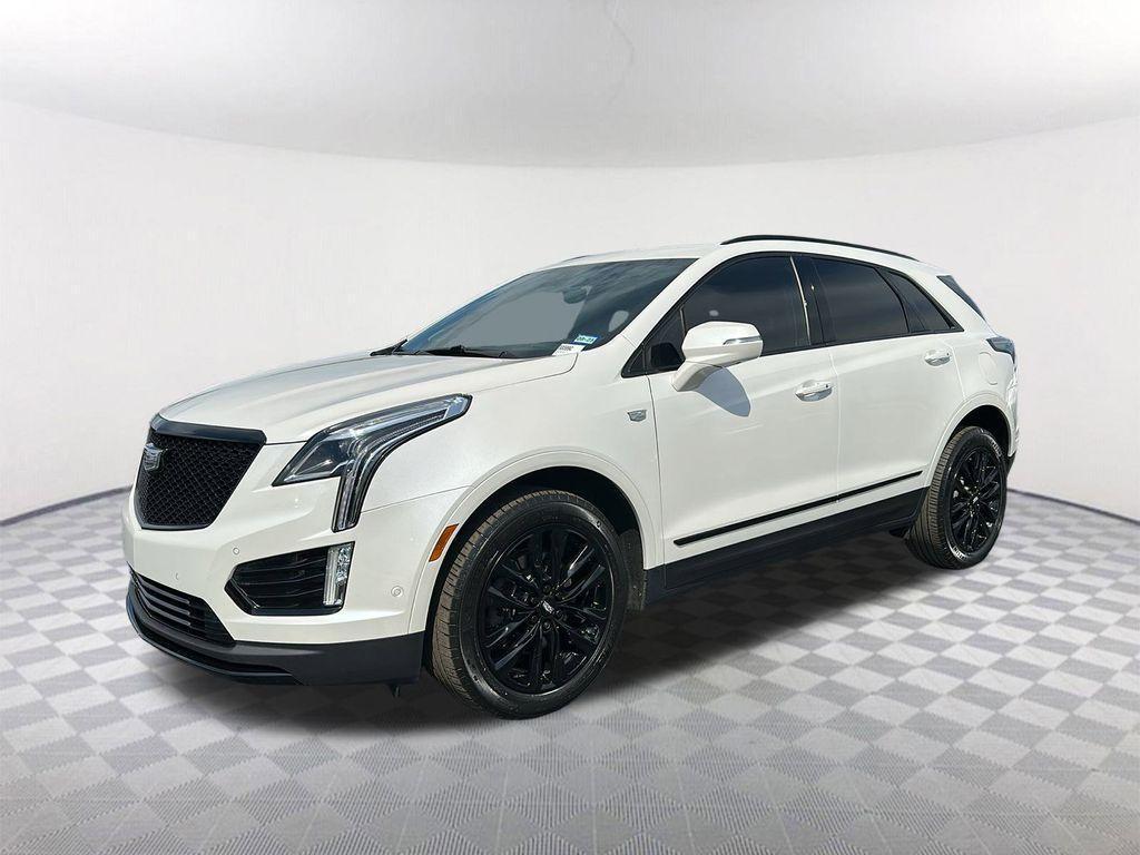 used 2021 Cadillac XT5 car, priced at $35,459