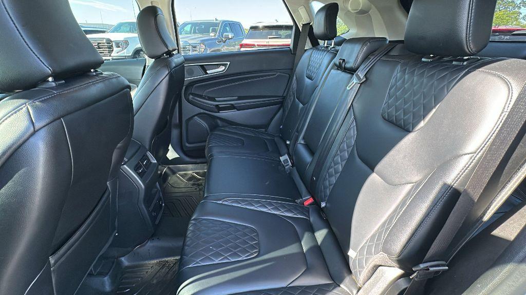 used 2024 Ford Edge car, priced at $30,239