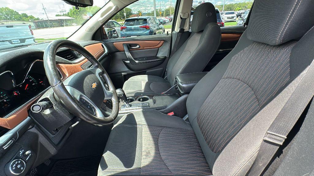 used 2017 Chevrolet Traverse car, priced at $8,998