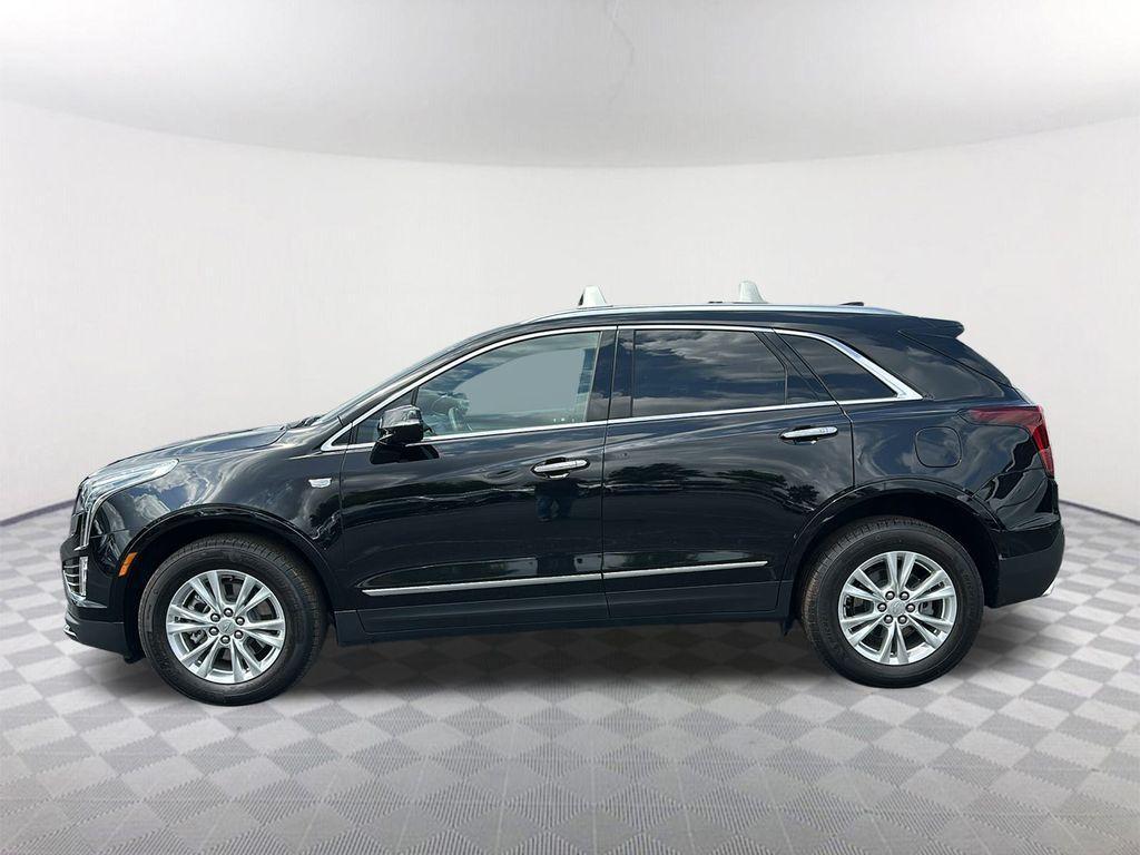 used 2023 Cadillac XT5 car, priced at $32,098