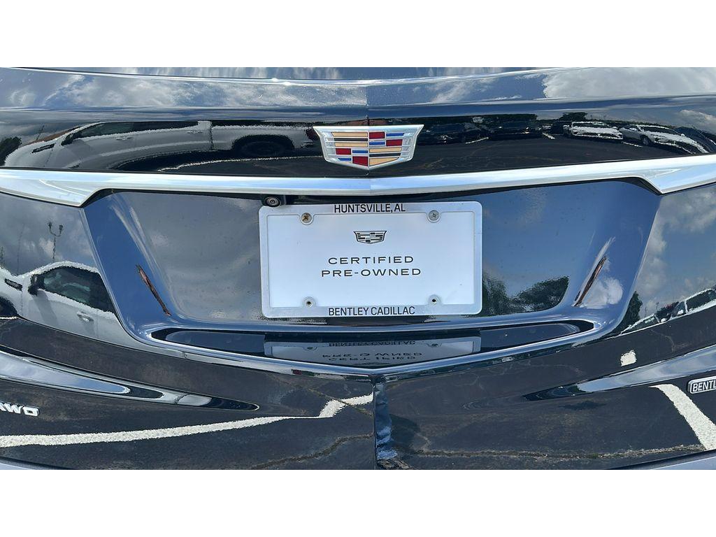 used 2023 Cadillac XT5 car, priced at $32,098