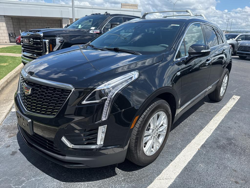 used 2023 Cadillac XT5 car, priced at $32,098