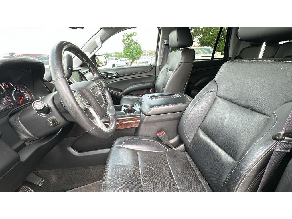 used 2016 GMC Yukon car, priced at $8,240