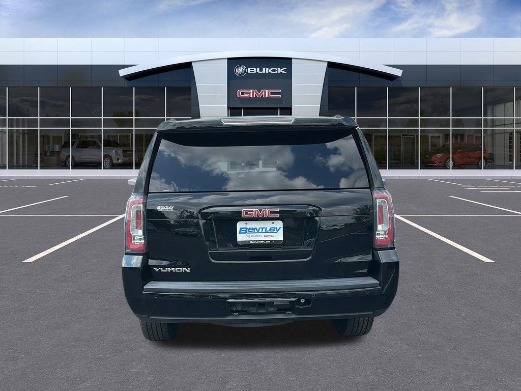 used 2016 GMC Yukon car, priced at $8,240