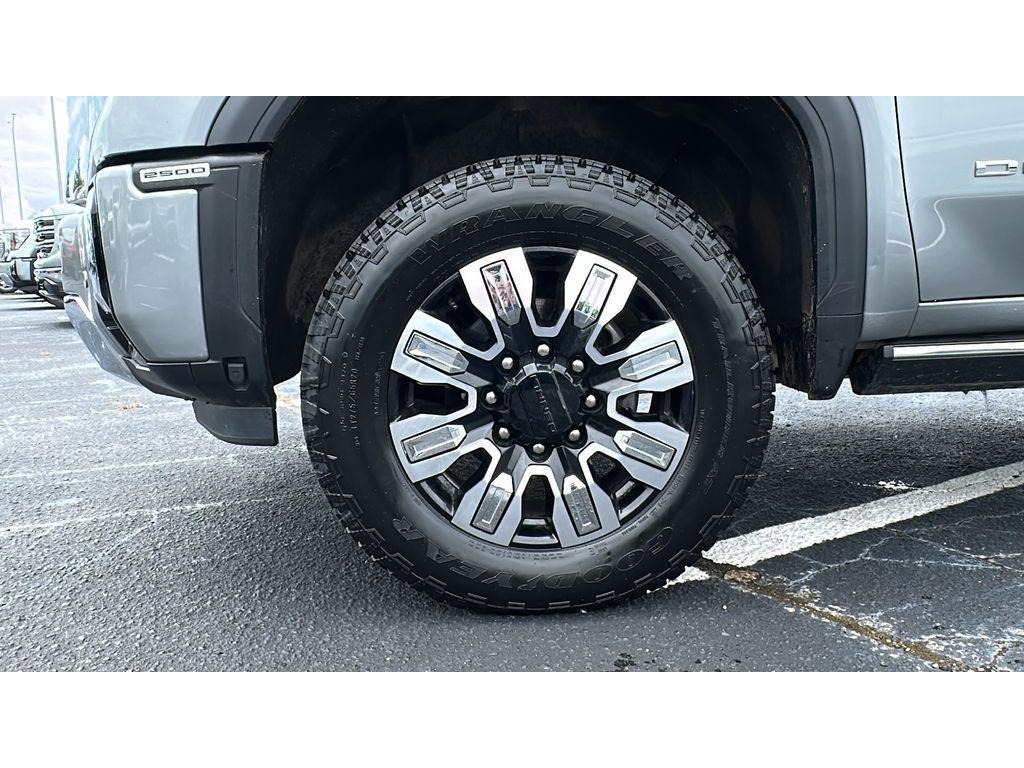 used 2024 GMC Sierra 2500 car, priced at $76,933