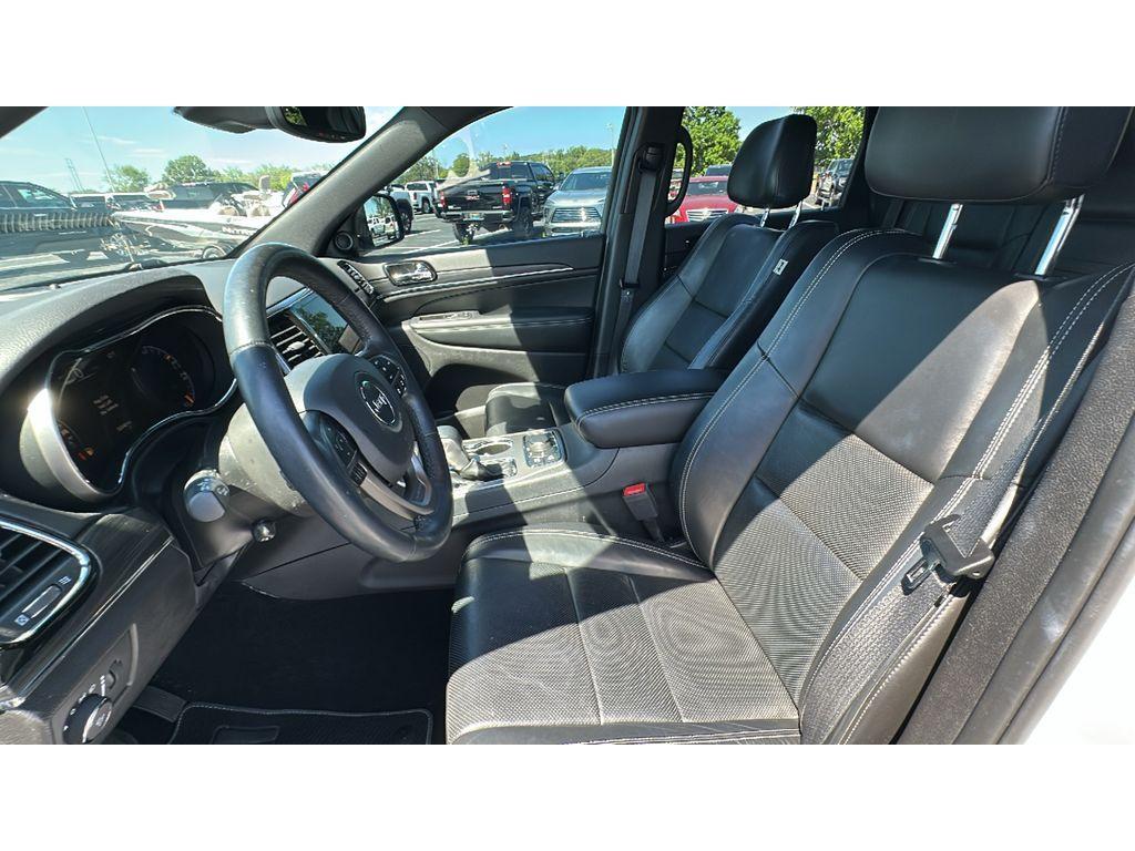 used 2021 Jeep Grand Cherokee car, priced at $31,698
